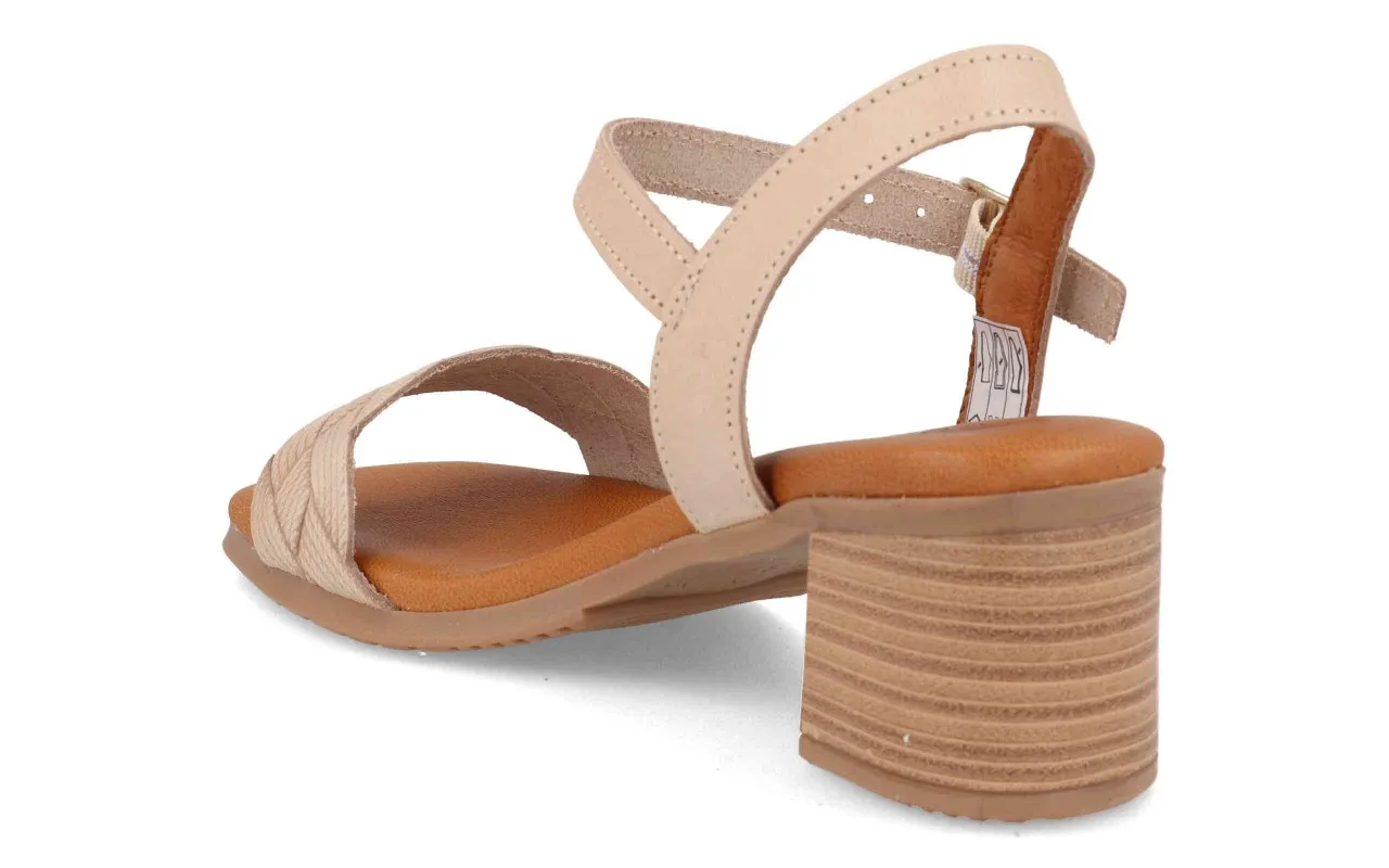 3493  BDA SANDALIAS DE TACÓN