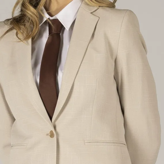 Americana de mujer con 1 botón y cuello solapa beige, tejido X LINEN UNIFORMES GARY'S 800025