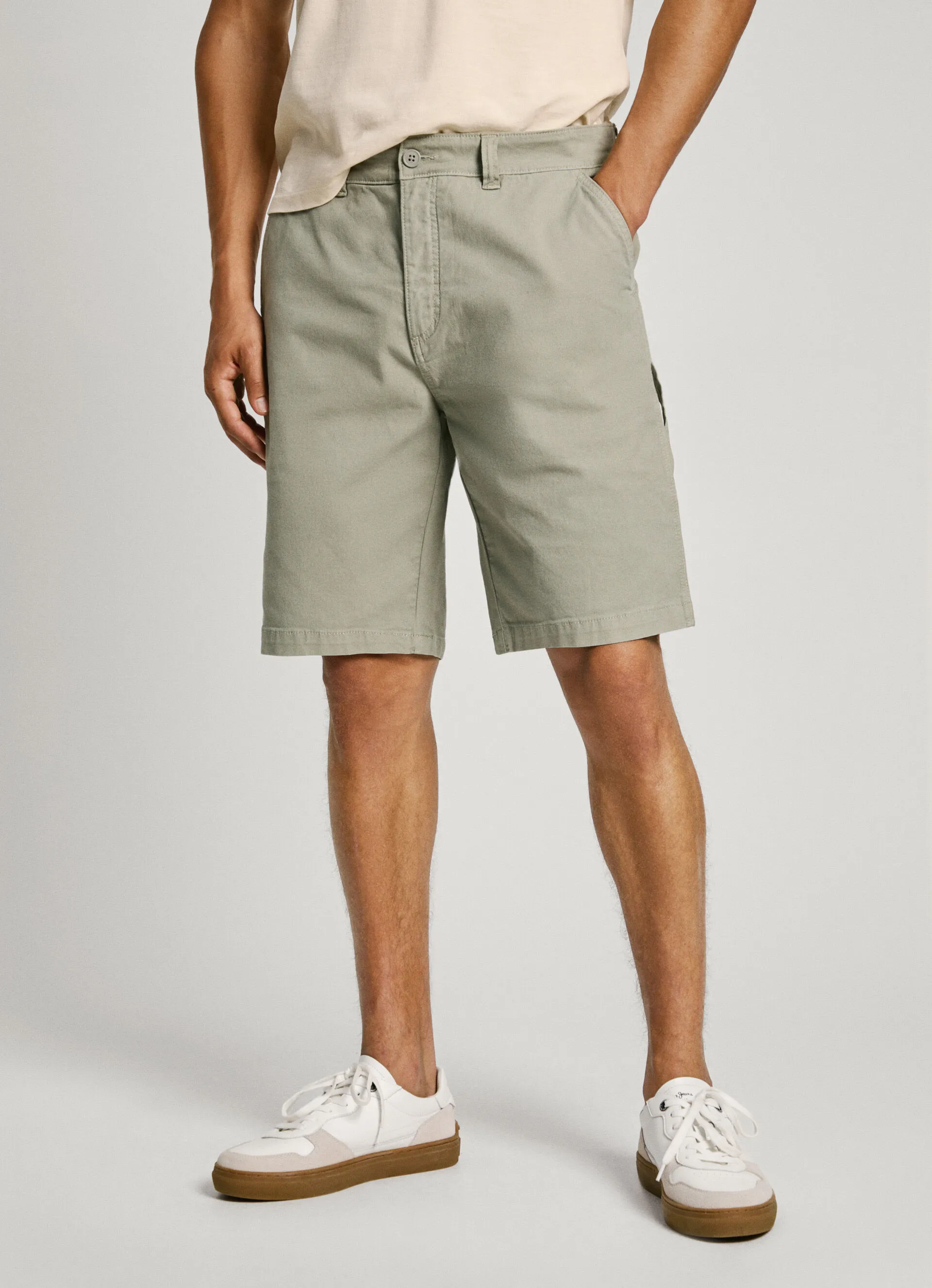 bermuda tejido elástico fit relaxed