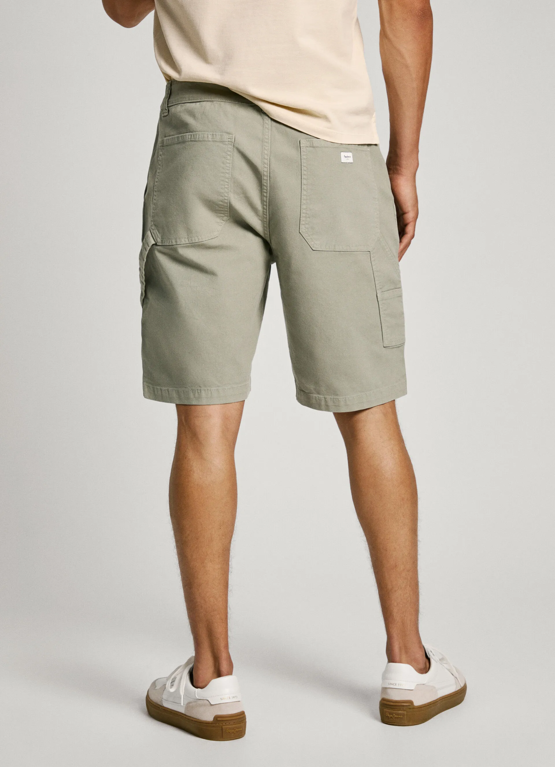 bermuda tejido elástico fit relaxed