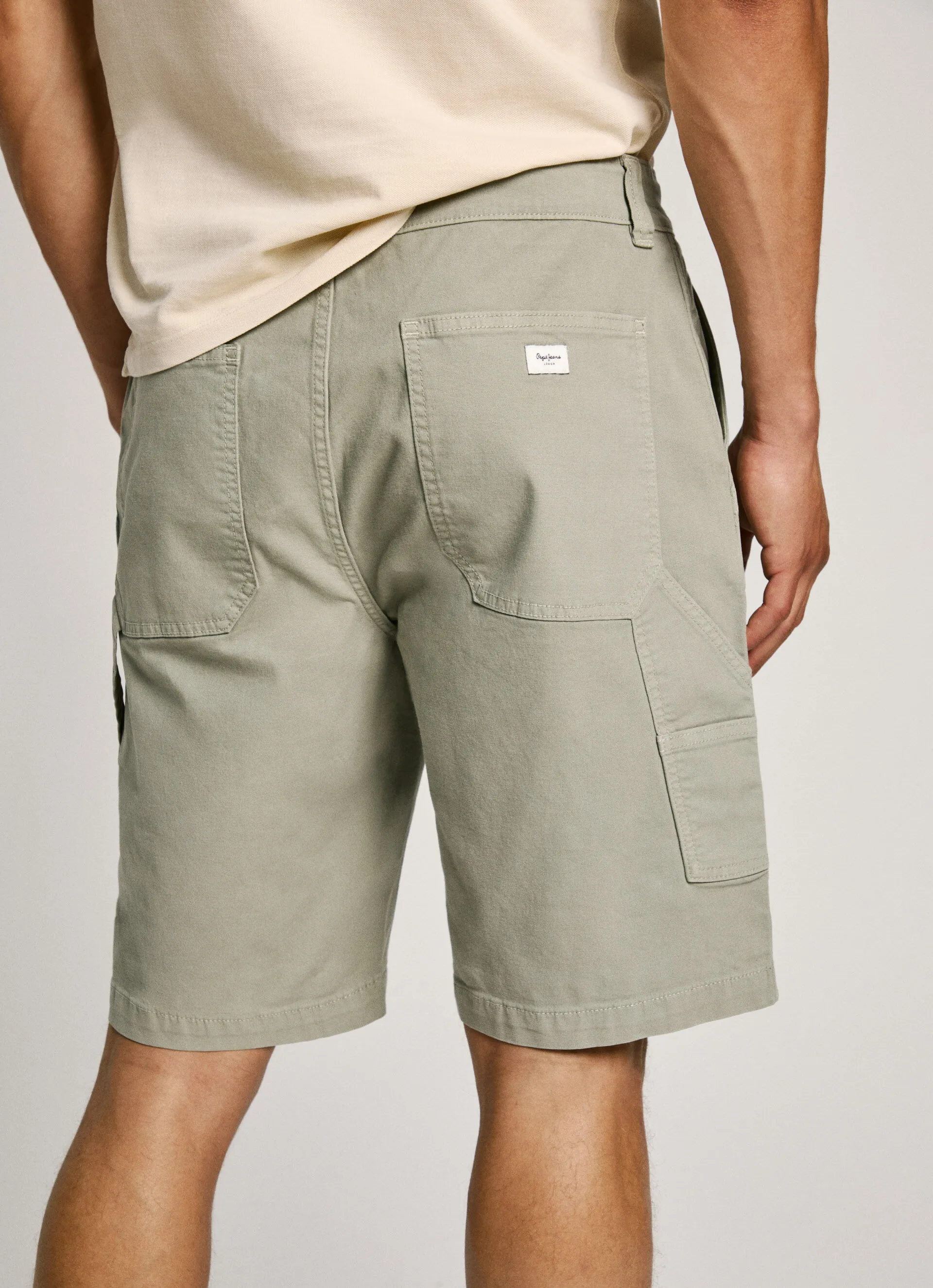 bermuda tejido elástico fit relaxed