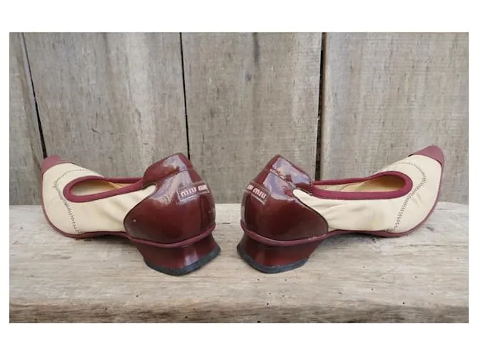 Bombas miu miu 36,5 Beige Burdeos 