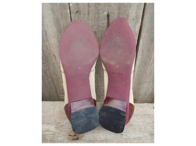 Bombas miu miu 36,5 Beige Burdeos 