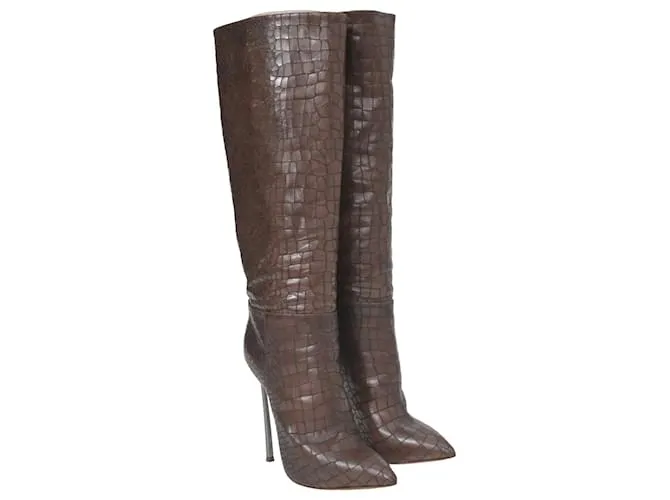 Botas altas de cuero marrón con estampado de cocodrilo Casadei Castaño 