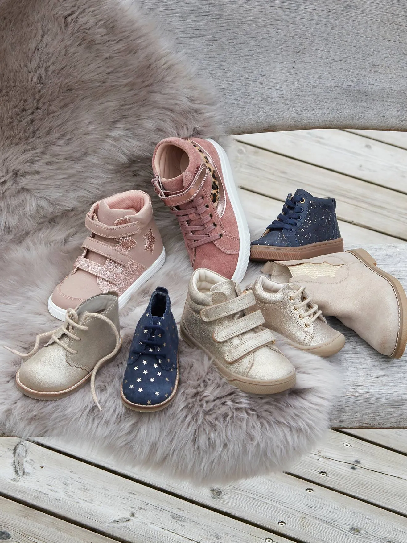 Botines de piel ligera para bebé niña especial gateo