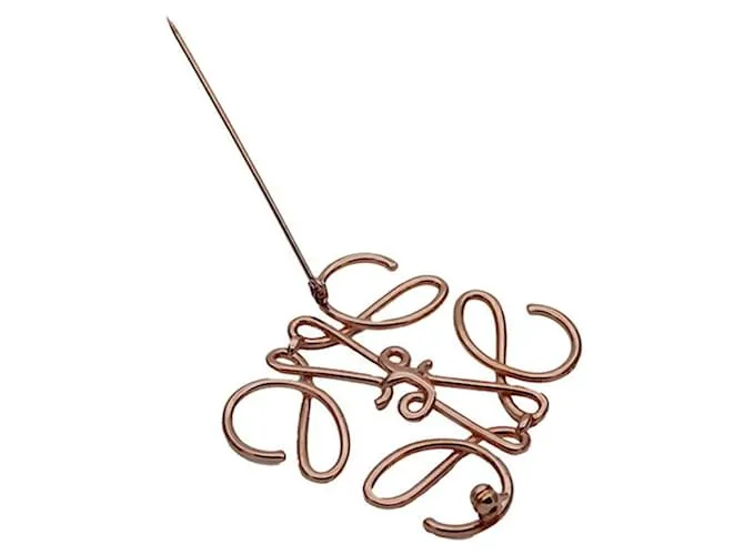 Broche de oro rosa Loewe 