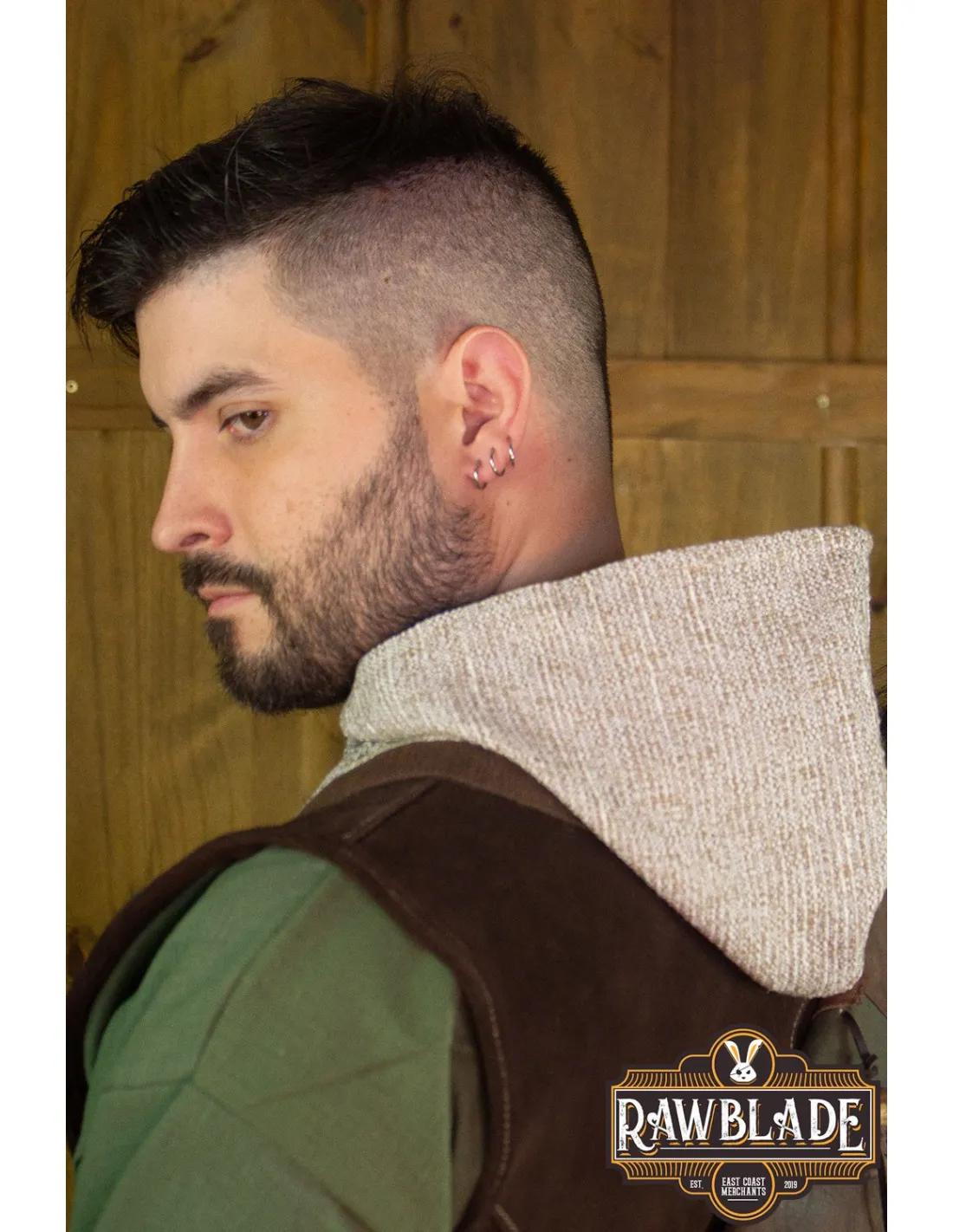 Capucha guerrero en tono Beige para recreacionistas