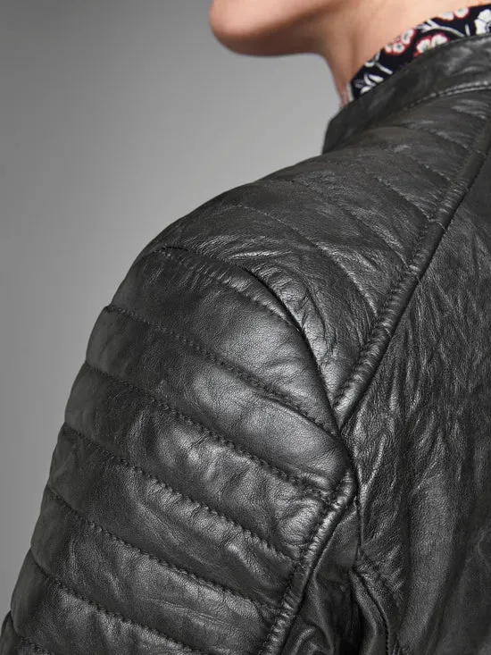 CHAQUETA DE PIEL NEGRA  JCORYAN
