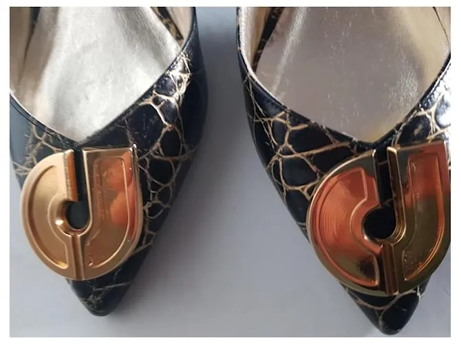 Charles Jourdan Tacones Negro Gold hardware 