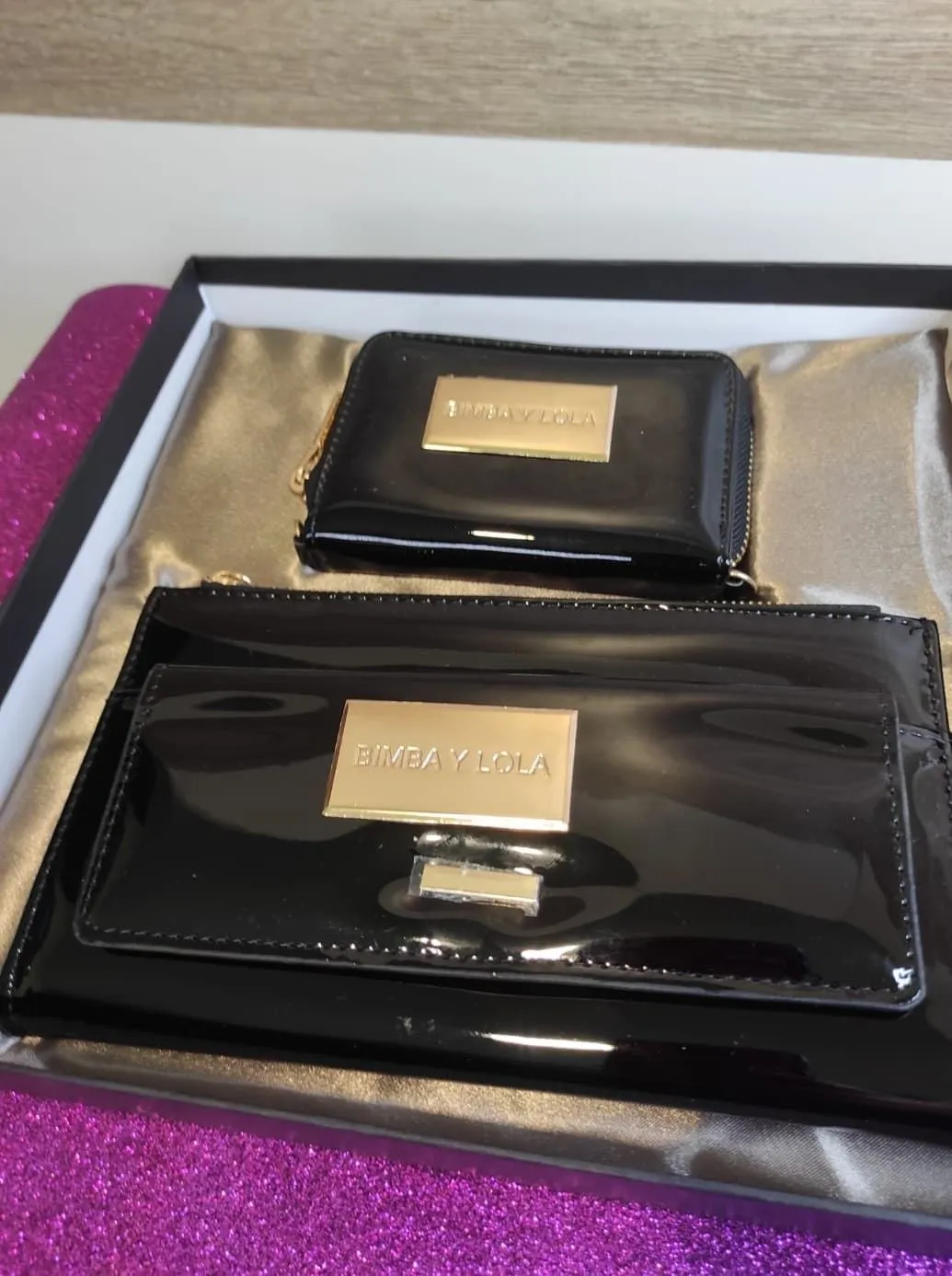 Conjunto de carteras charol