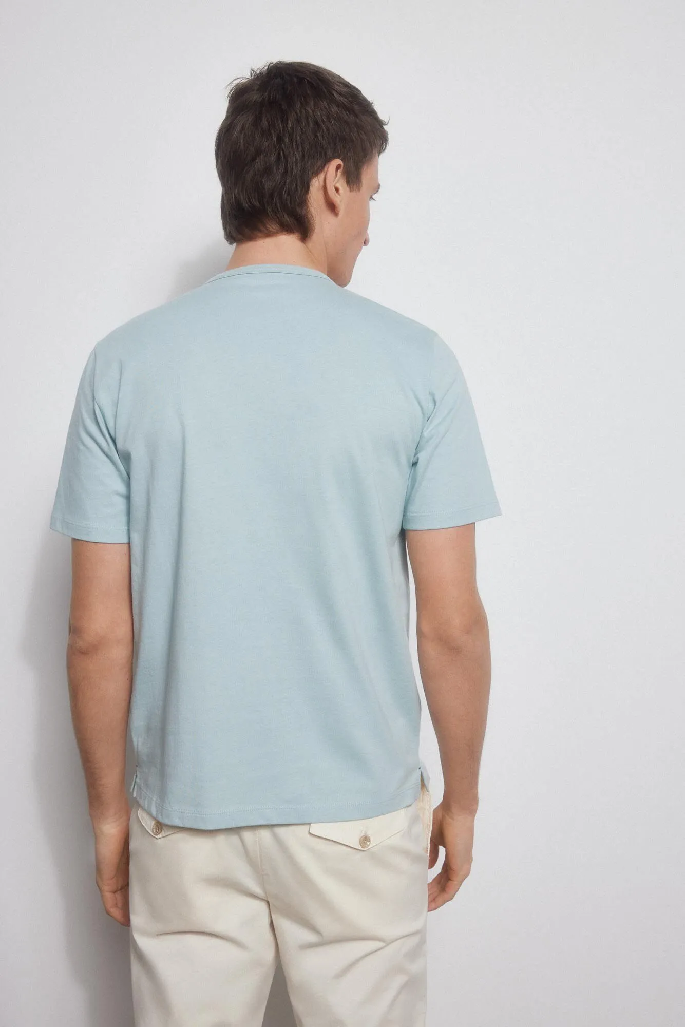 ESSENTIAL TSHIRT
