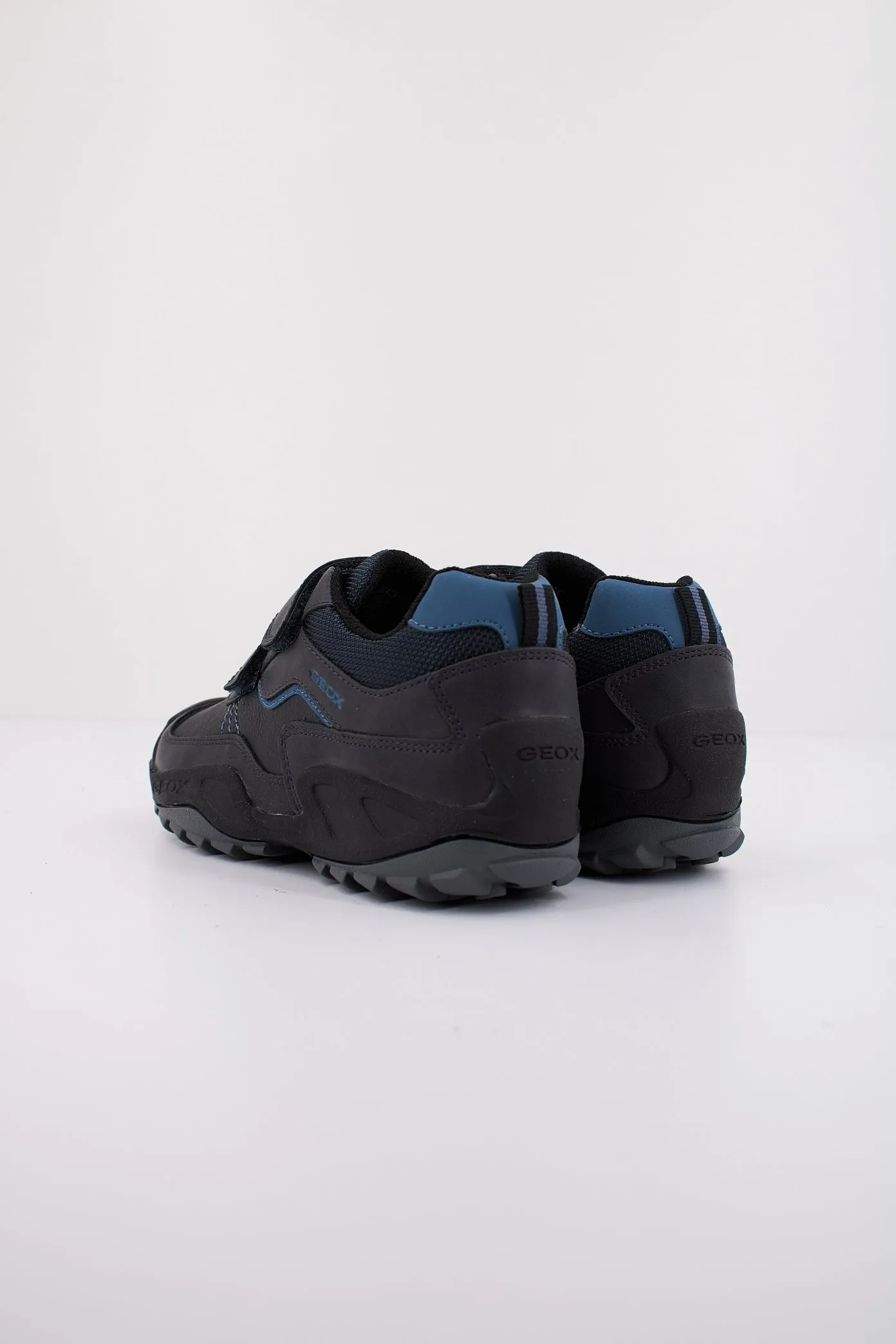GEOX