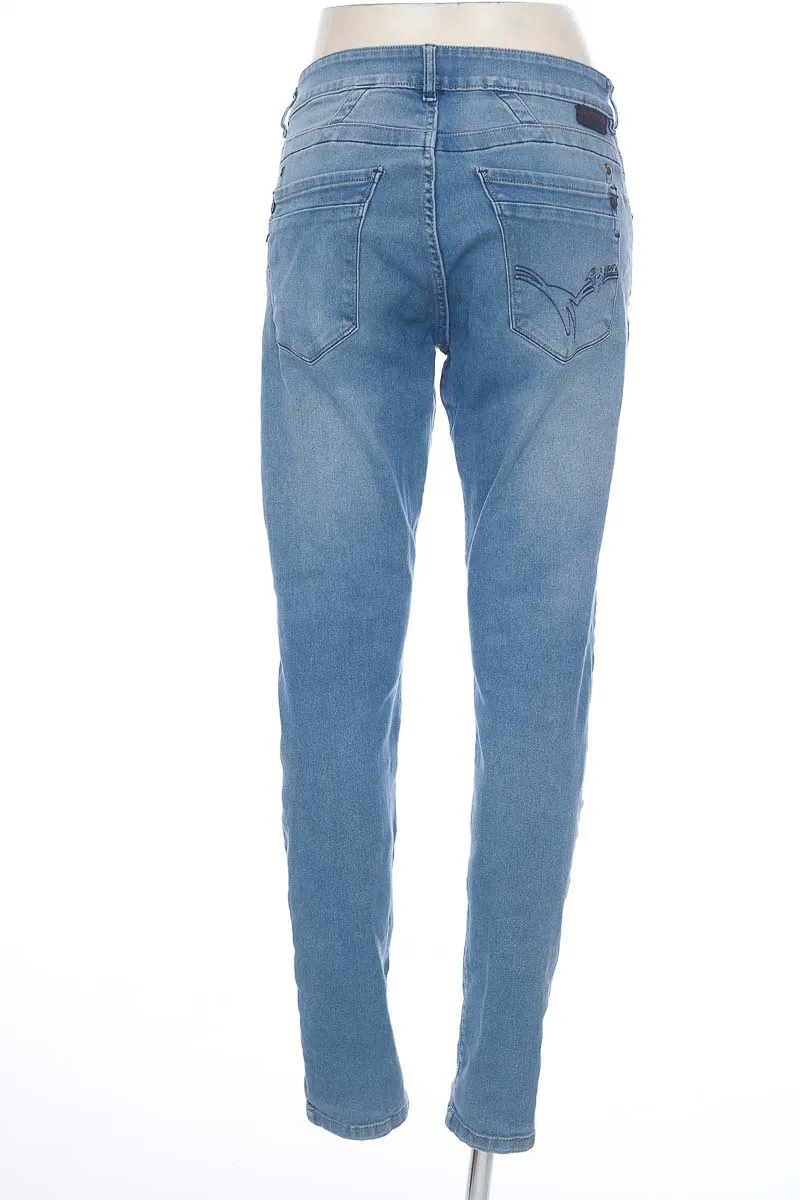 JEAN COLOR AZUL  CLOSEANDO