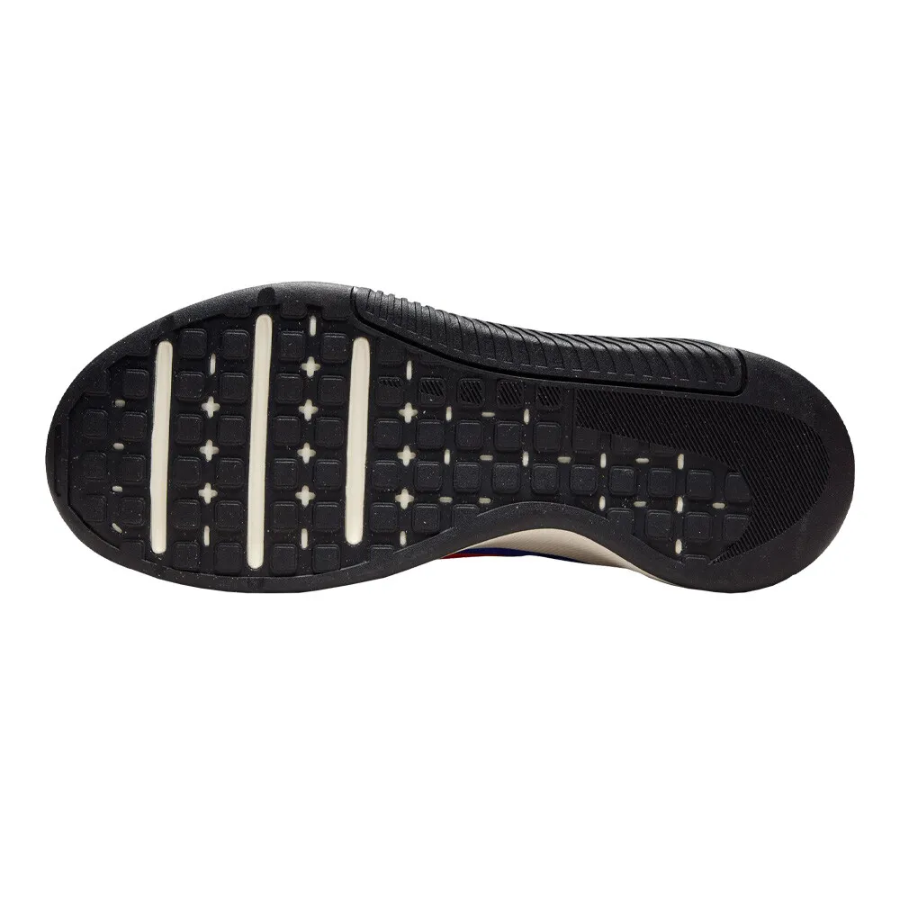 NIKE MC TRAINER 3 ZAPATILLAS GIMNASIO   FA24