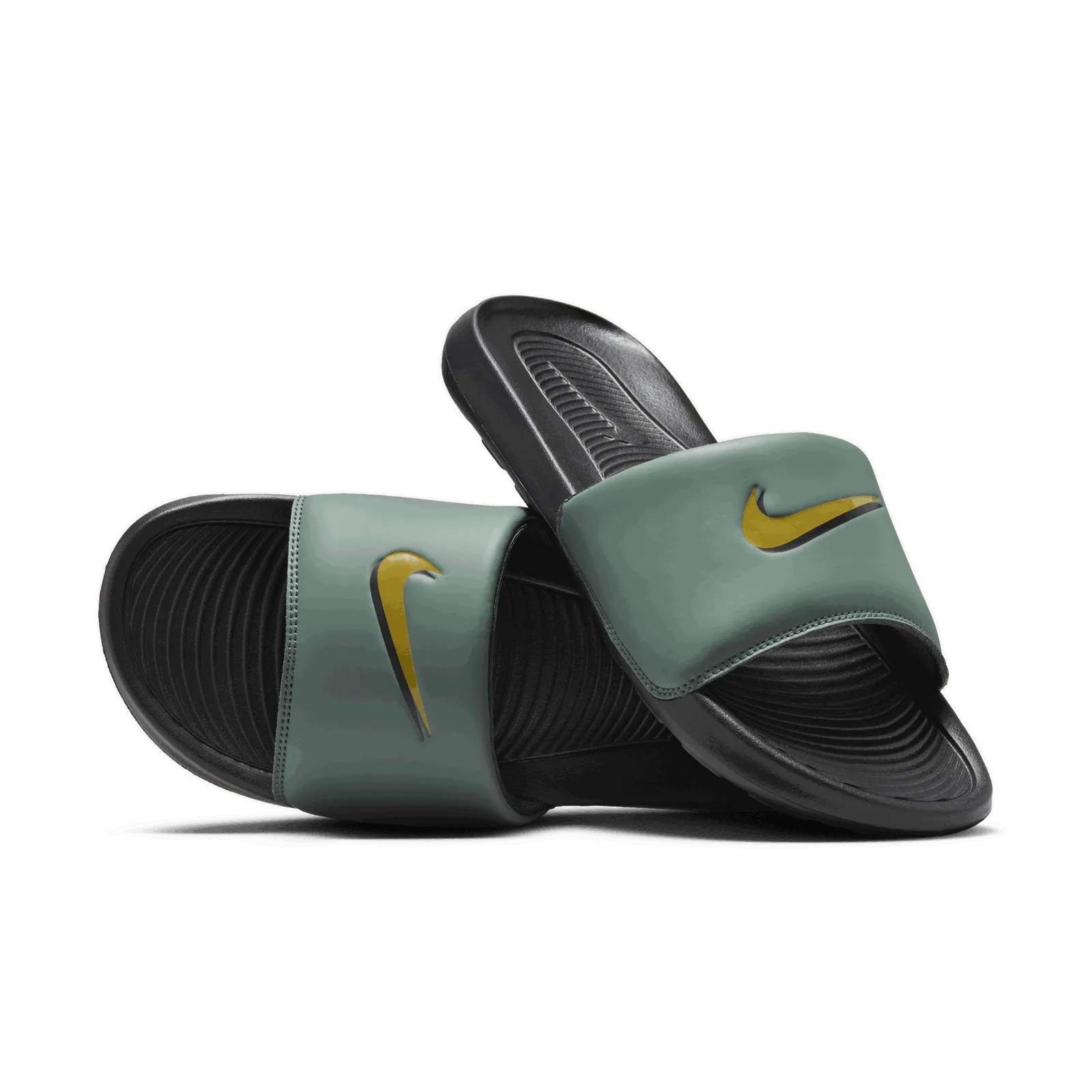 Nike Victori One
