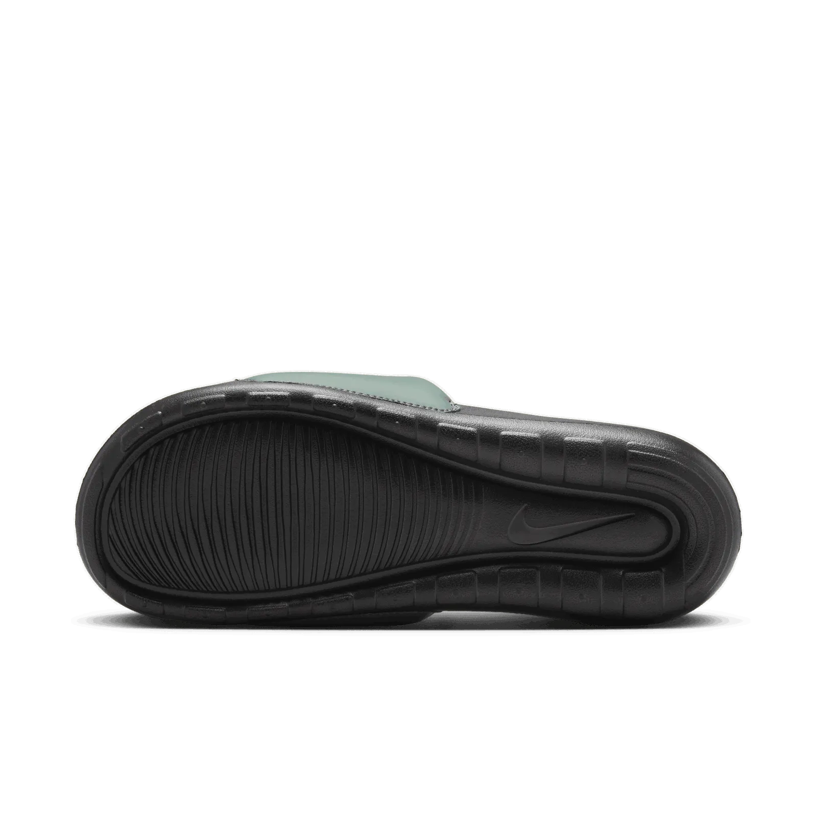 Nike Victori One