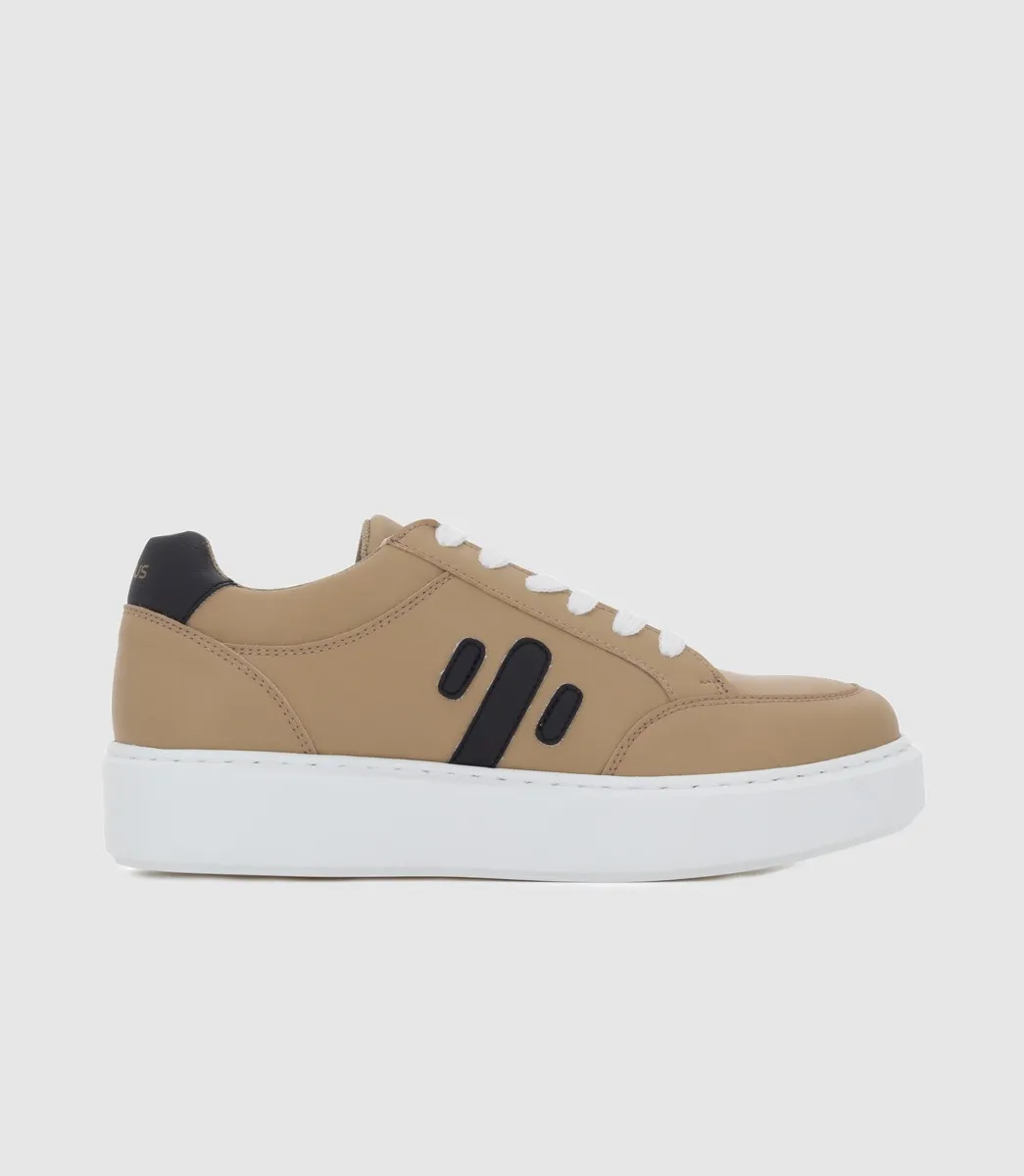 Nubia Woman Sand Black