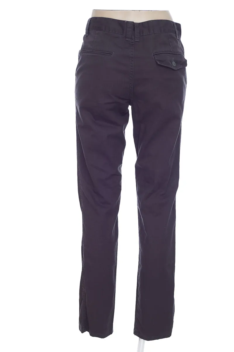 PANTALóN COLOR GRIS  J.ORTIZ