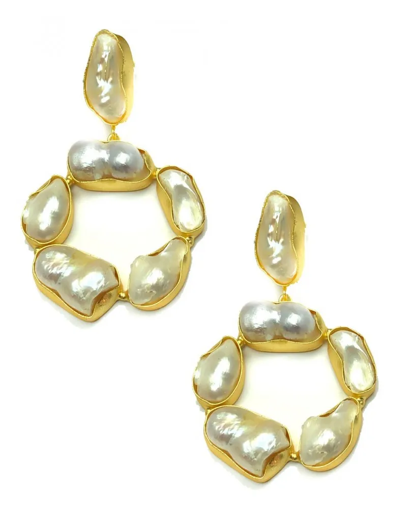 PENDIENTES MUJER LARGOS DE ARO ESTILO BARROCO CON PERLAS