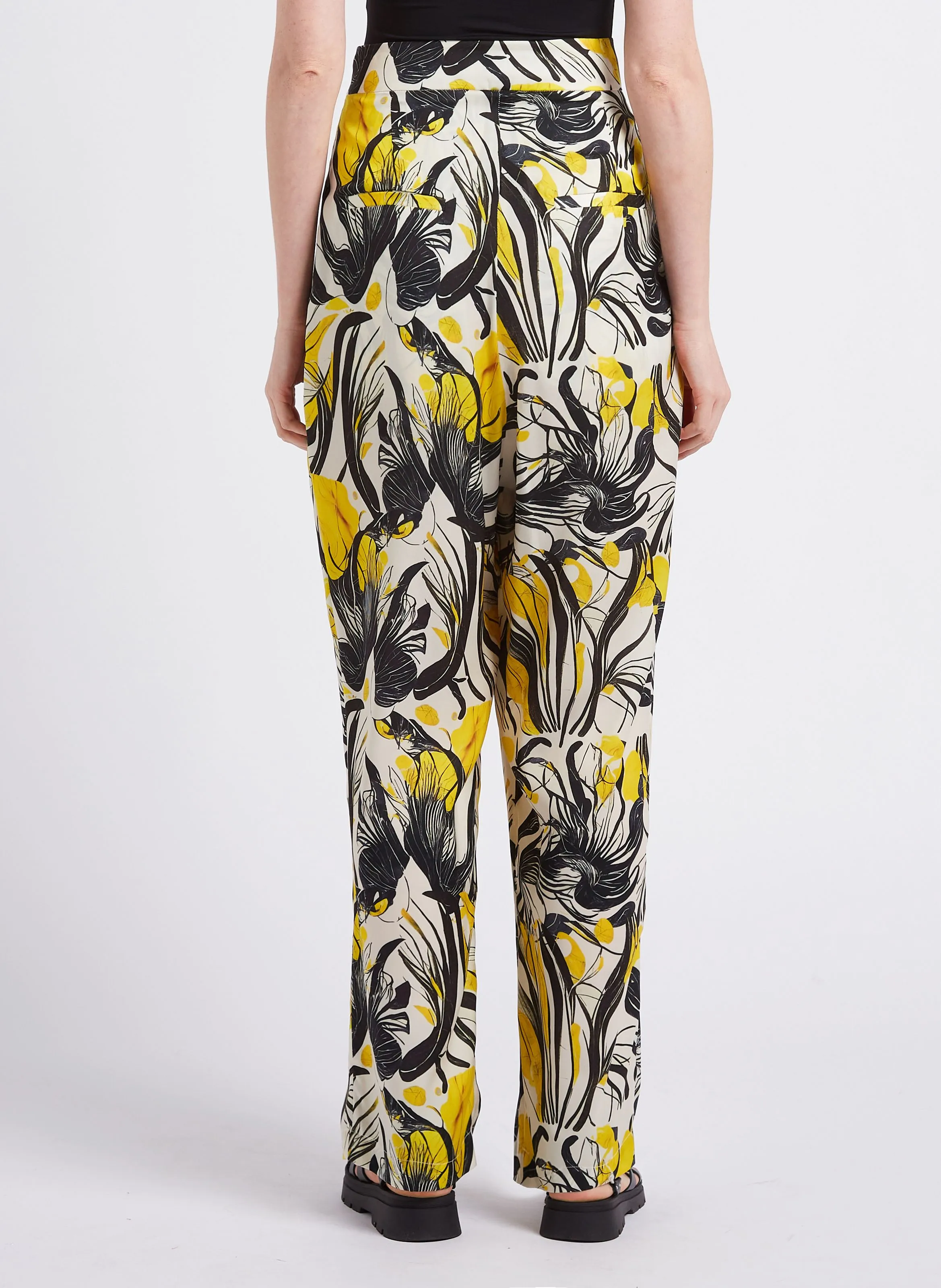 SAKIS  PANTALóN ANCHO ESTAMPADO SATINADO EN MULTICOLOR