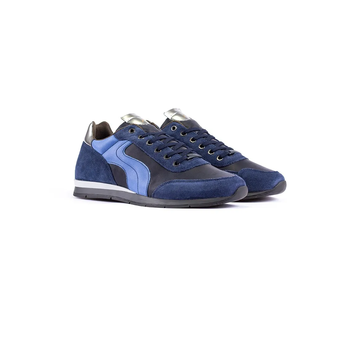 TENIS PARA HOMBRE EN CUERO  AMBITIOUS  AZUL  DE8215AM.11