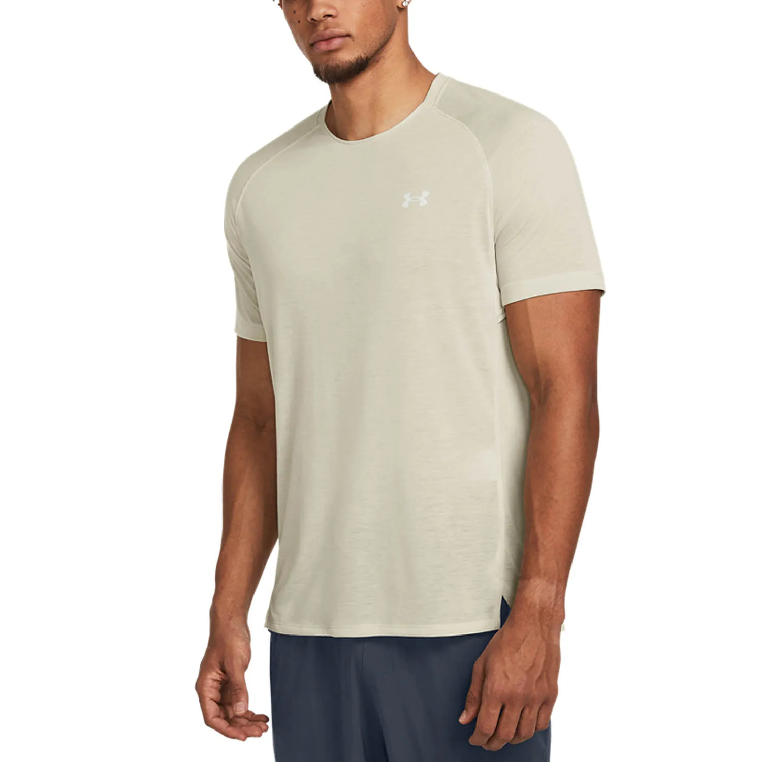 UNDER ARMOUR LAUNCH TSHIRT