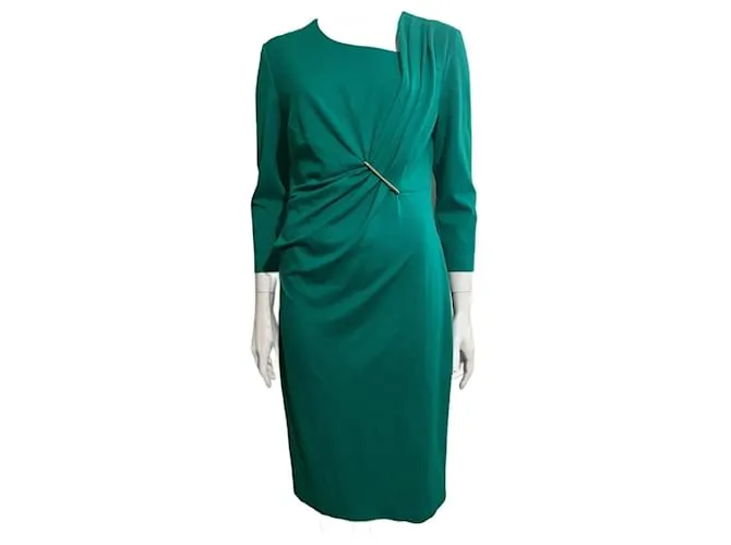 Vestido Escada verde malaquita drapeado con broche dorado 
