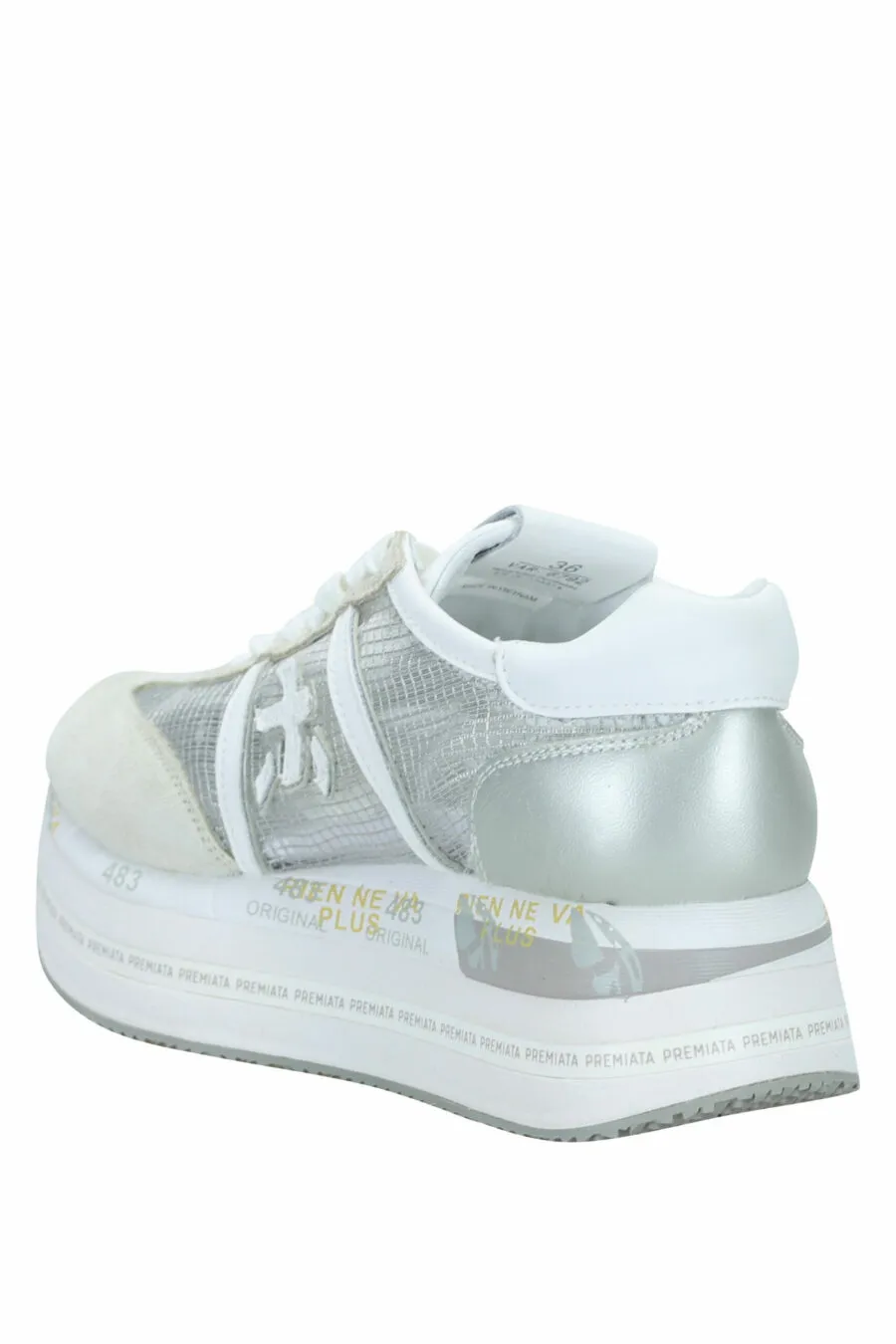 Zapatillas beige con plateado y rejilla 