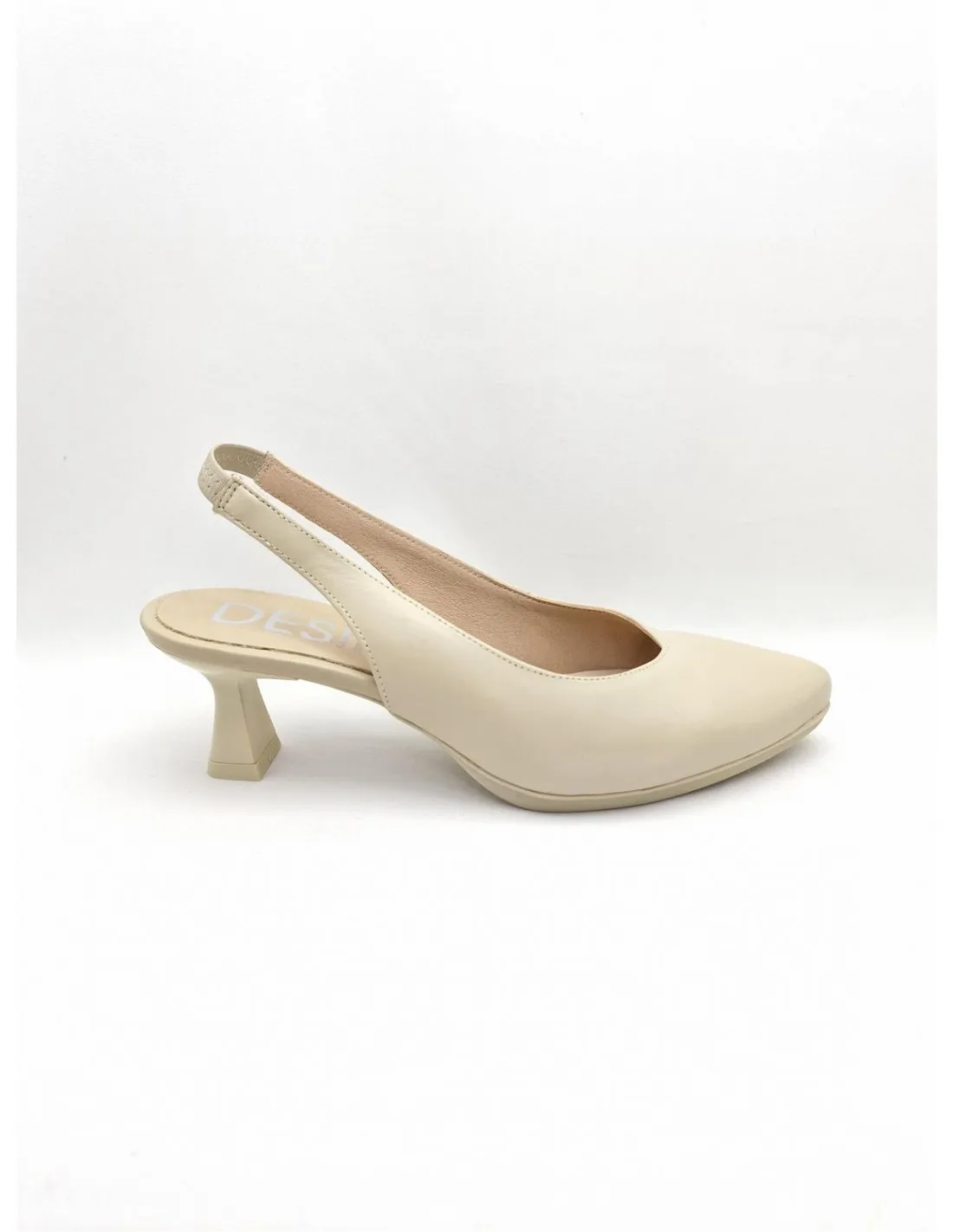 Zapato de mujer Desireé en crema Maia1 CREMA