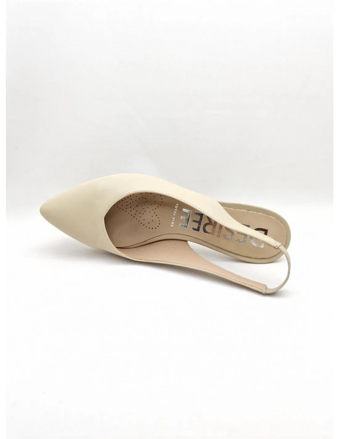 Zapato de mujer Desireé en crema Maia1 CREMA